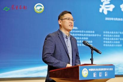 公司參與發(fā)起中國現(xiàn)代農(nóng)業(yè)發(fā)展典型樣本大走訪活動(節(jié)選自《農(nóng)資導報》) image005